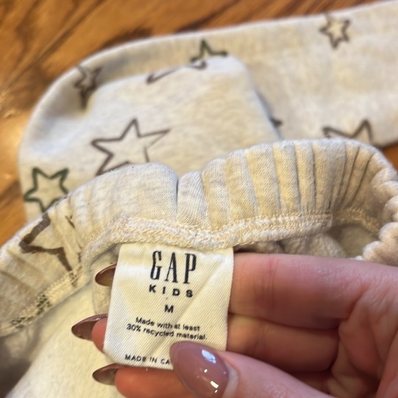 Gap Girl’s Grey Star Joggers Size M - Picture 4 of 5